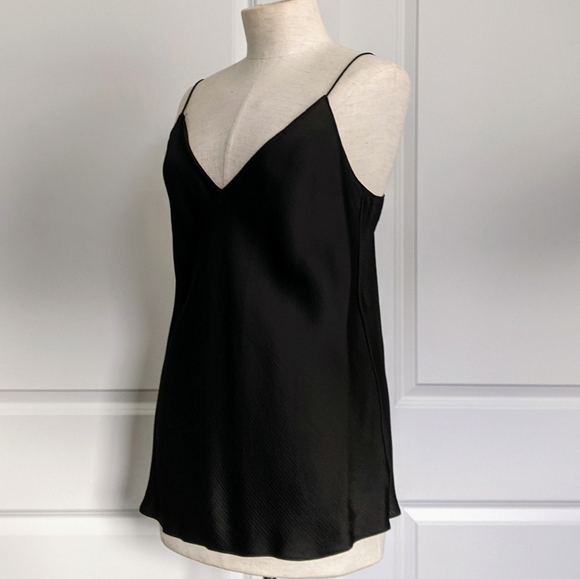 Theory Top Camisole V-Neck Sleeveless Silky Textured Lightweight Black L NWT - Picture 11 of 15